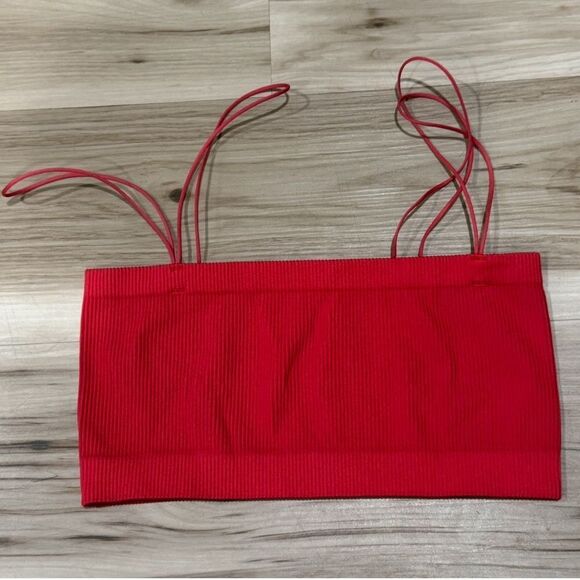 Aritzia Sunday Best Red Strappy Cropped Tank Top Women’s Large - Picture 1 of 3
